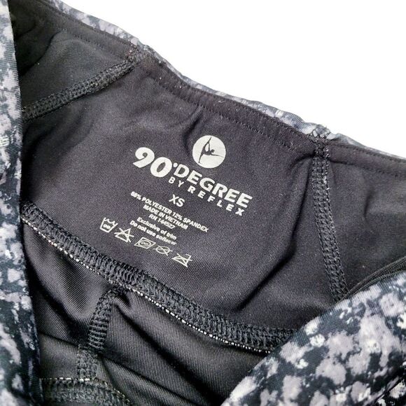 2/$20 90 Degree By Reflex Black With Floral Pattern Legging Pants Size: XS - Picture 4 of 7